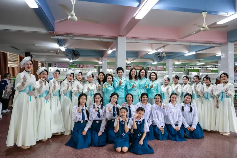 เซนต์ฟรังซีสซาเวียร์คอนแวนต์ จัดงานเฉลิมฉลองครบรอบ 100 ปี น้อมใจภักดิ์แด่พระพันปีหลวง