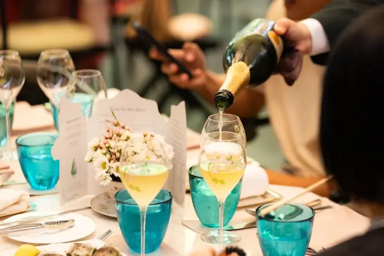 Perrier‑Jouët เปิดประสบการณ์ “Champagne in Bloom” เติมสีสันให้ซันเดย์บรันช์ ณ โรงแรมอนันตรา สยาม กรุงเทพฯ